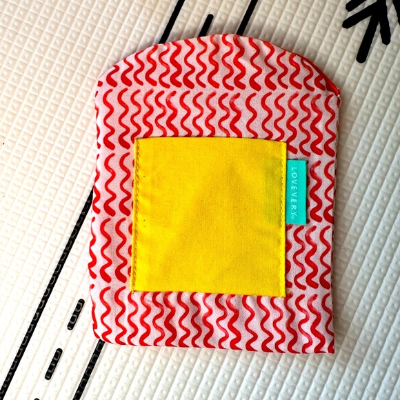 Lovevery Crinkle Bag From the Charmer 3-4 Months - Picture 3 of 3